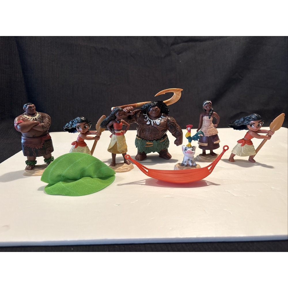 Mattel Disney Moana Doll Playset 9 Piece Figures Maui Pua Hei Hei Accessories